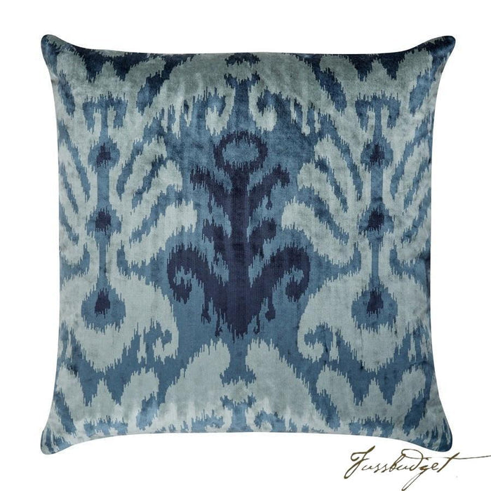 Bo Pillow-Fussbudget.com
