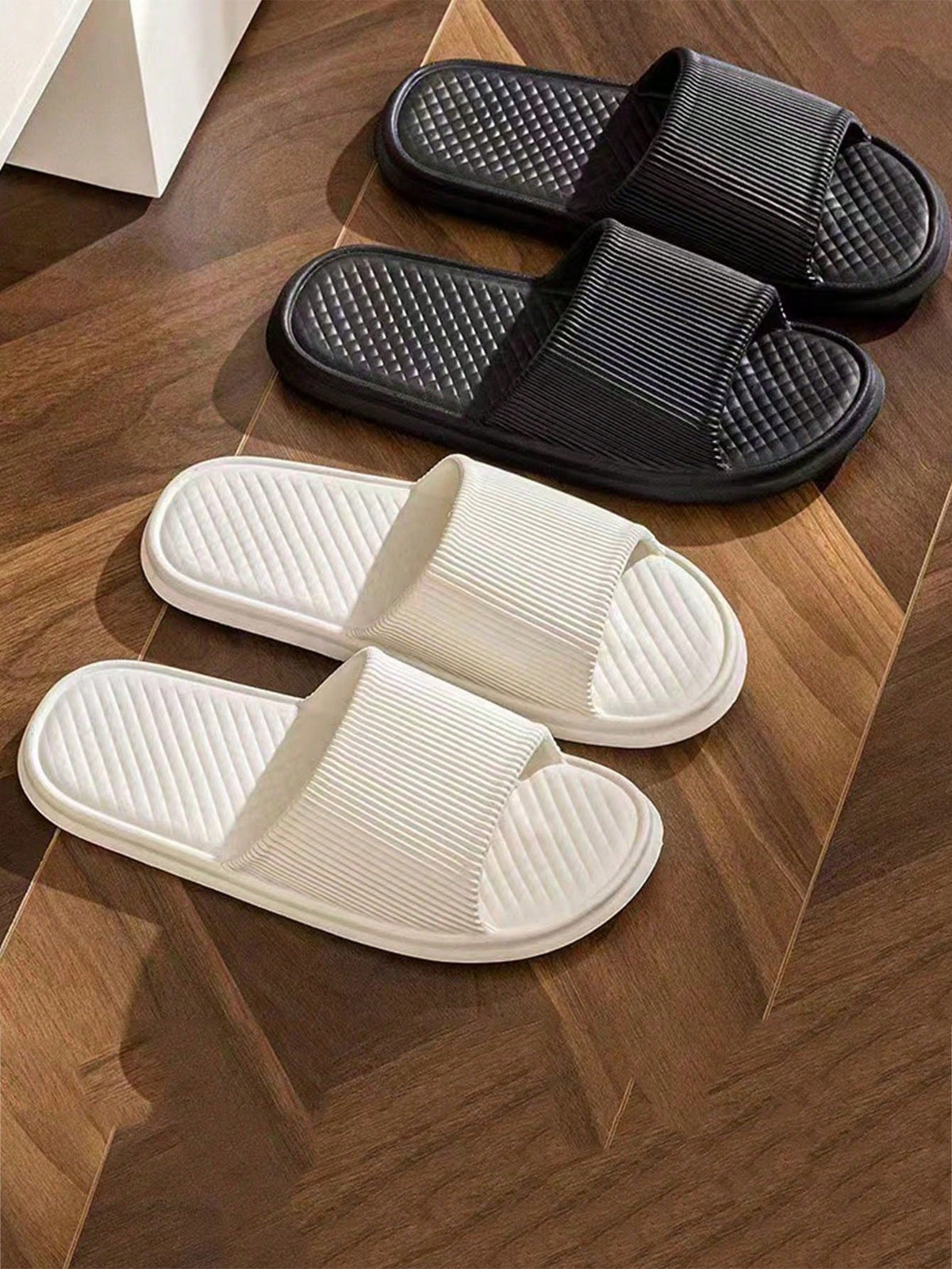 1 Pair Minimalist Solid Color Vertical Stripe Slippers, High Elastic Soft Sole Waterproof Odor-Resistant Unisex Home Bedroom Bathroom Dual-Use One-Strap Slides