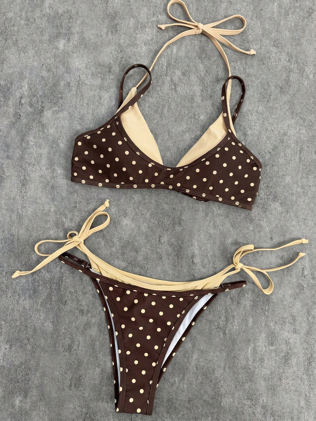 2026 Women's Swimwear Set, Polka Dot Contrast Color Halter Sexy Backless Bikini Top And Thong Bottom, Suitable For Valentine's Day, Beach, Resort, Outdoor Vacation Summer, Modern Retro