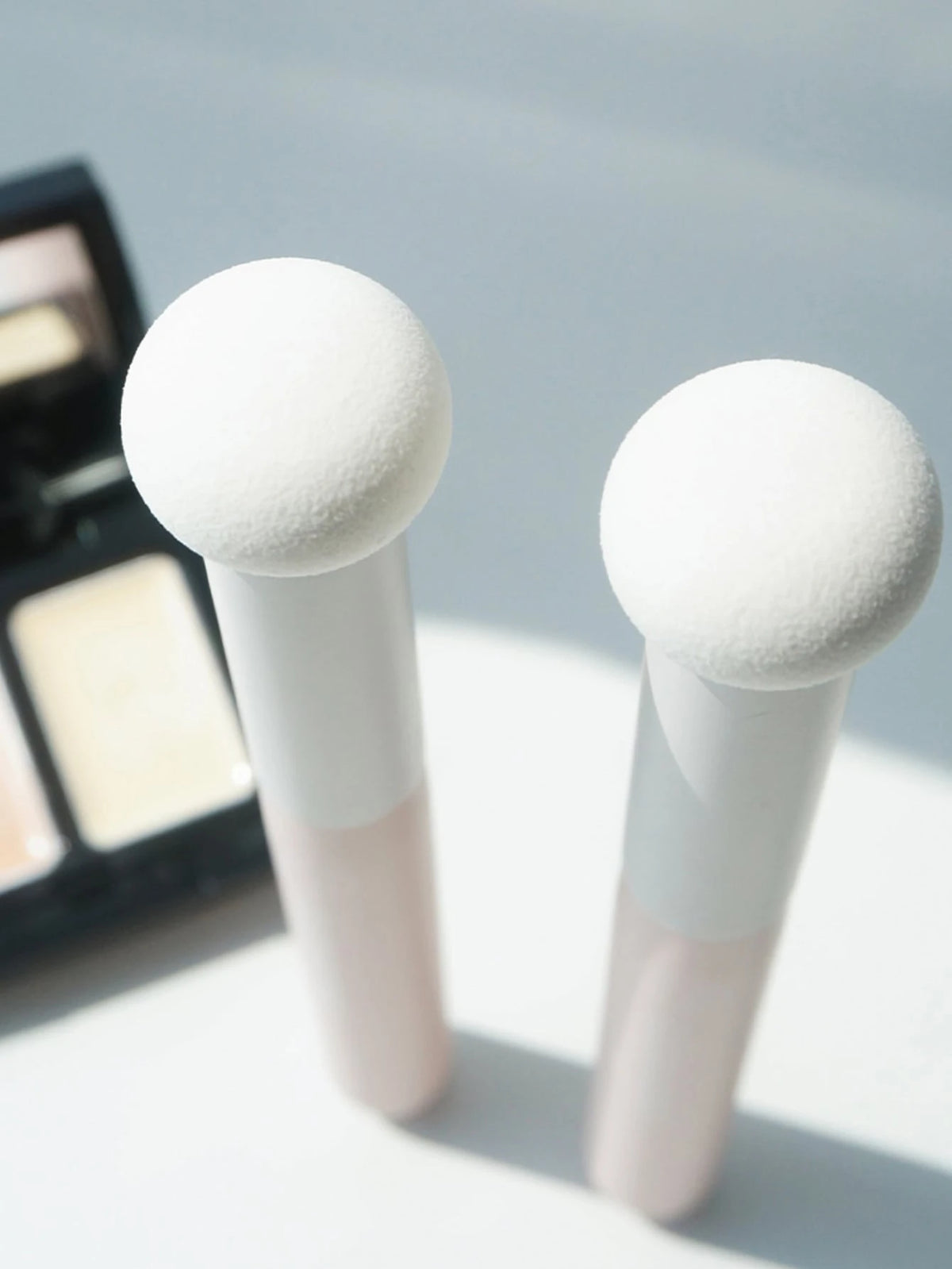 2pcs Makeup Sponge Puff Mushroom-Shaped Puff And Round Tip Blending Sponge Brush, Ideal For Wet And Dry Use, Makeup, Cheap, Room Decor, Vanity, Travel, Bedroom, Makeup Accessories, Puff, Makeup Blende