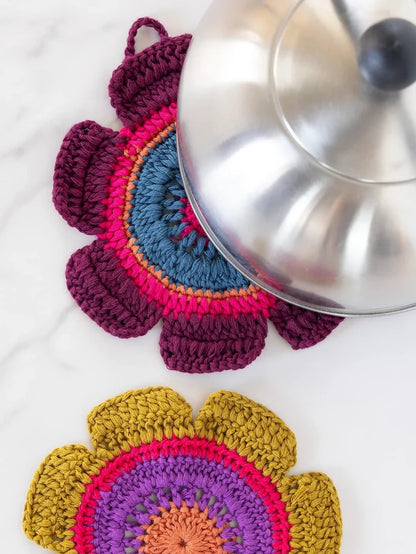 Daisy Crochet Dishcloths, Set of 2