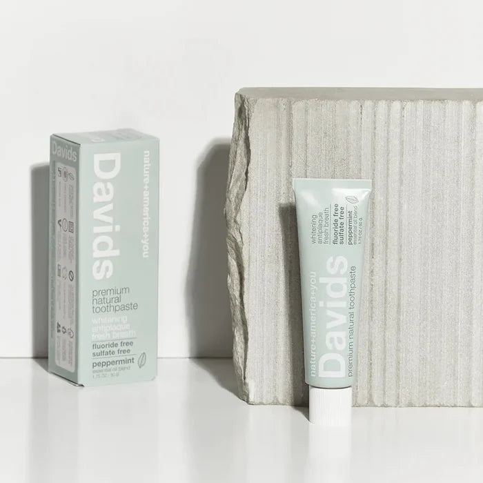 Davids travel size premium toothpaste / peppermint / 1.75 oz