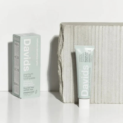 Davids travel size premium toothpaste / peppermint / 1.75 oz