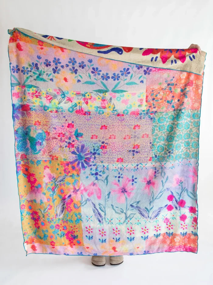 Double-Sided Cozy Throw Blanket - Thank God for Girlfriends