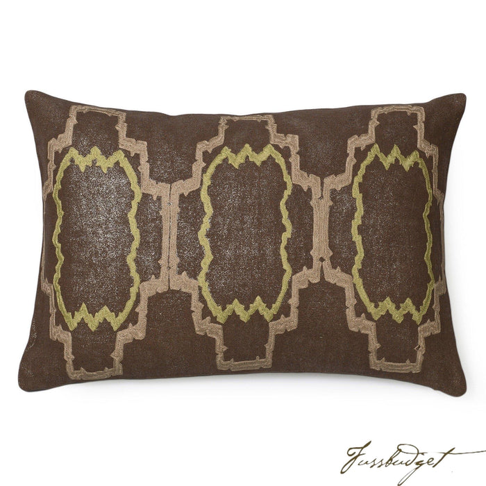 Lilly Pillow - Fudge-Fussbudget.com