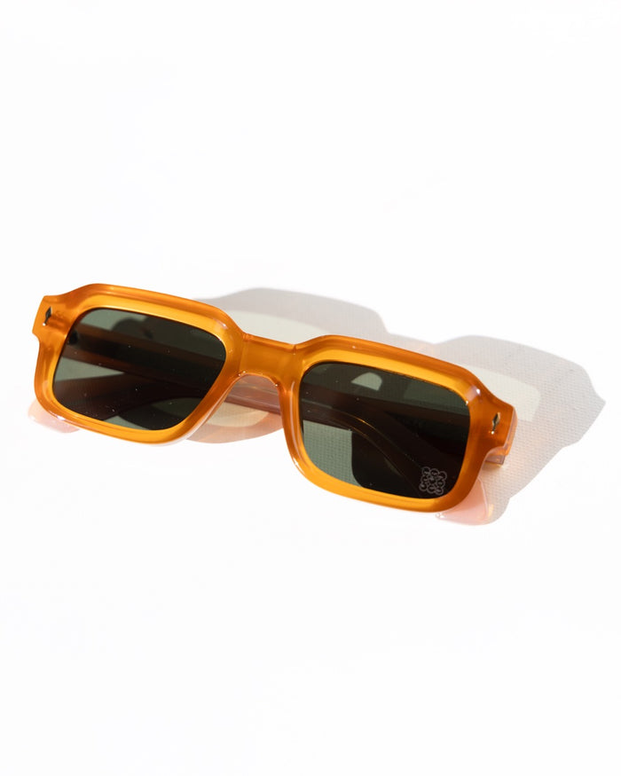 mikan select mila shades