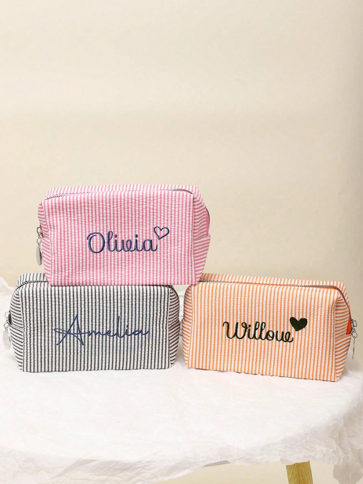 Personalized Makeup Bag, Custom Embroidered Toiletry Bag, Makeup Bag, Bridesmaid Gift, Bridal Party Gift, Cosmetic Storage Pouch, Bags For Ladies Fashionable, Bag Lover, Coquette Aesthetic, Mother's D