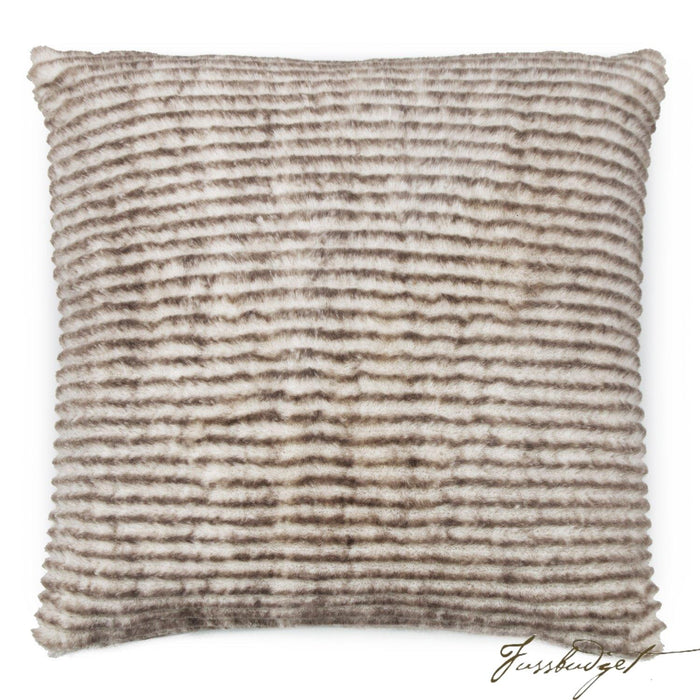 Winnie Pillow-Fussbudget.com